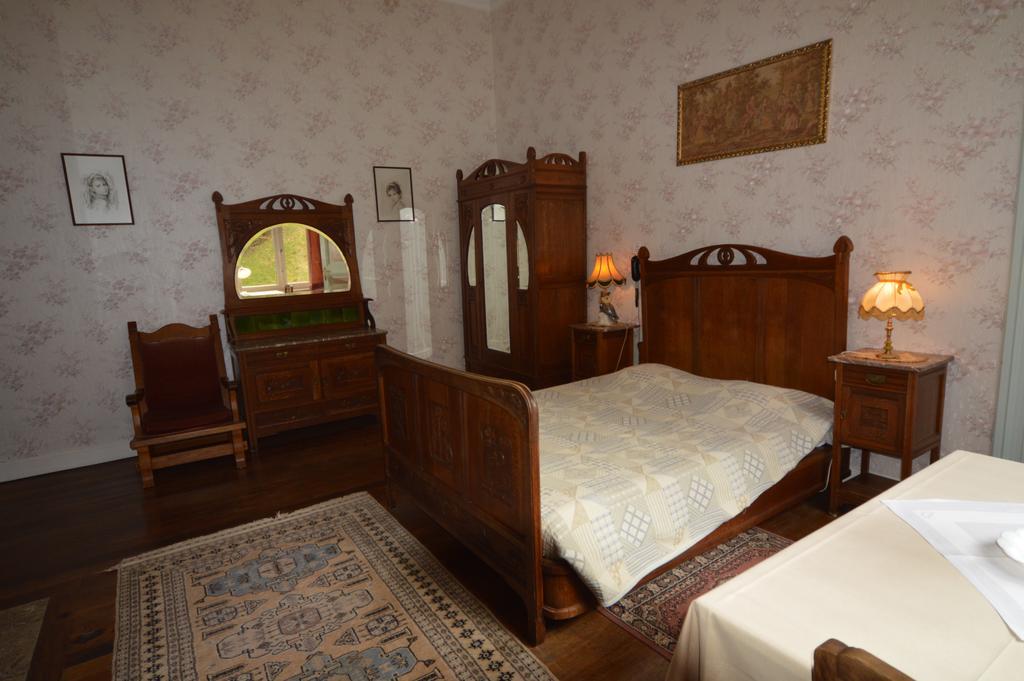 Отель Chateau Bleu Trooz Экстерьер фото