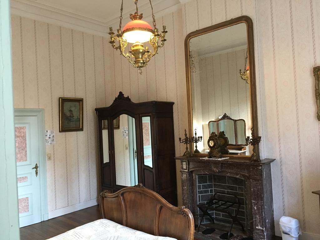 Отель Chateau Bleu Trooz Экстерьер фото