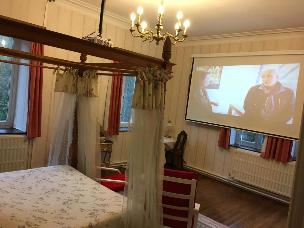 Отель Chateau Bleu Trooz Экстерьер фото